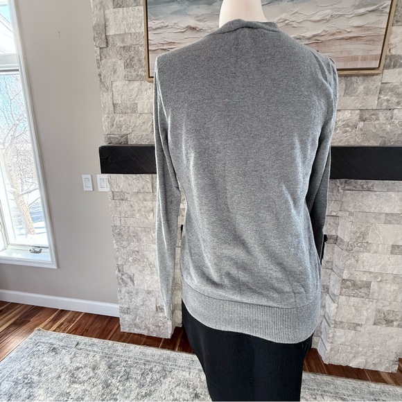 Ann Taylor LOFT Gray Lace Cardigan Knot Medium Button Romantic Feminine Office - Picture 7 of 11